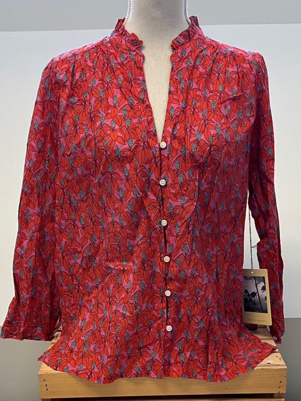 NWT Birds of Paradise by Trovata red button up shirt